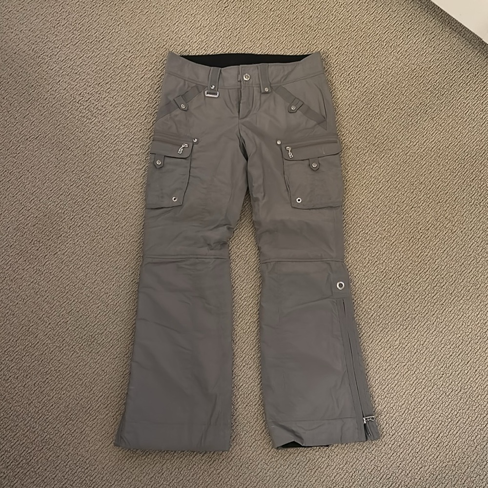 Bogner Ski Pants in Black. Size XS/4. Matching Jacket on my profile!